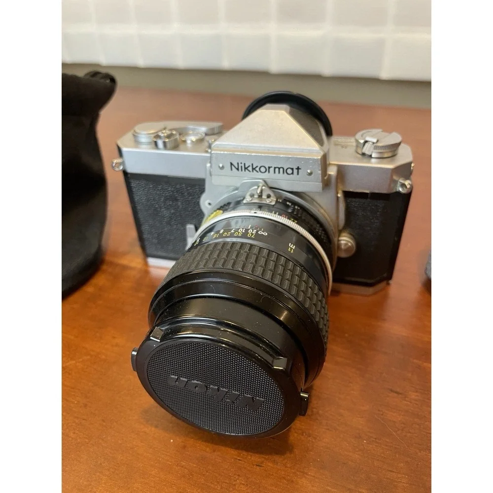 Nikkormat‎ FTN Camera + Nikon 105 mm 1:2.5 Lens